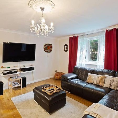 Beautiful And Cosy 2 Bedroom Flat Лондон Екстер'єр фото