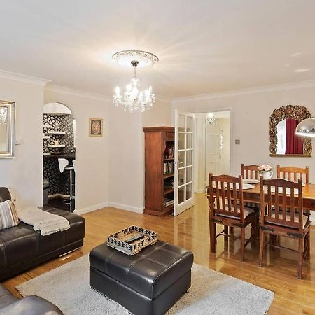Beautiful And Cosy 2 Bedroom Flat Лондон Екстер'єр фото