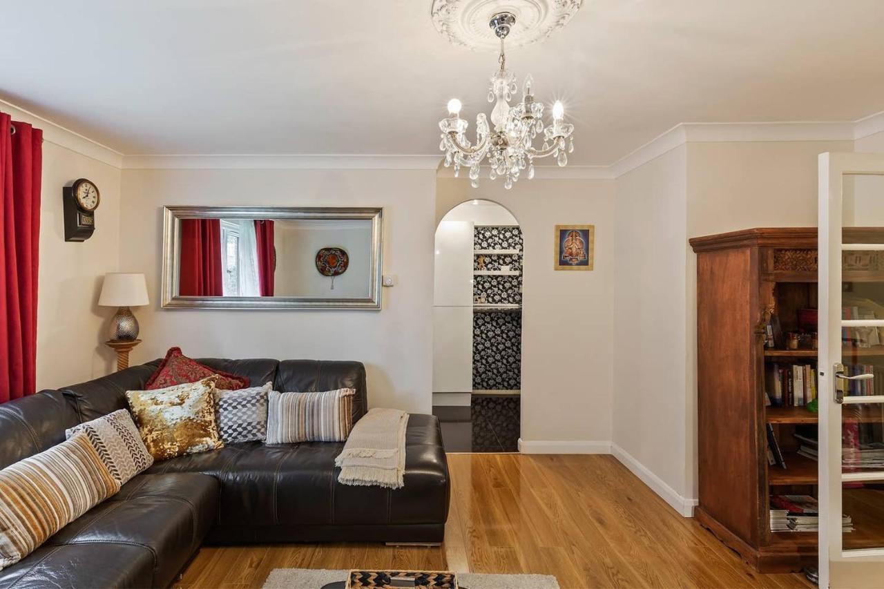 Beautiful And Cosy 2 Bedroom Flat Лондон Екстер'єр фото